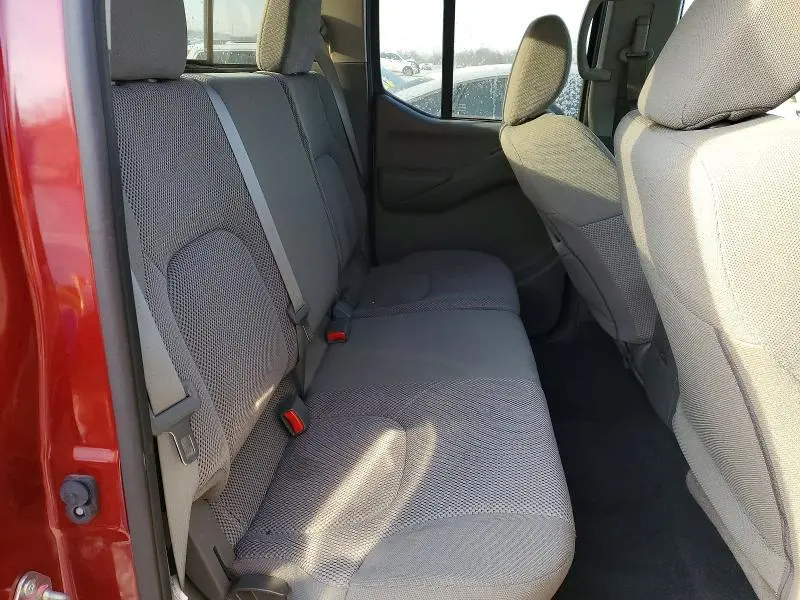 2019 NISSAN FRONTIER S  