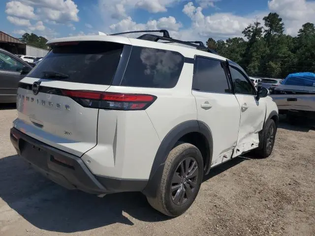 2023 NISSAN PATHFINDER SV  