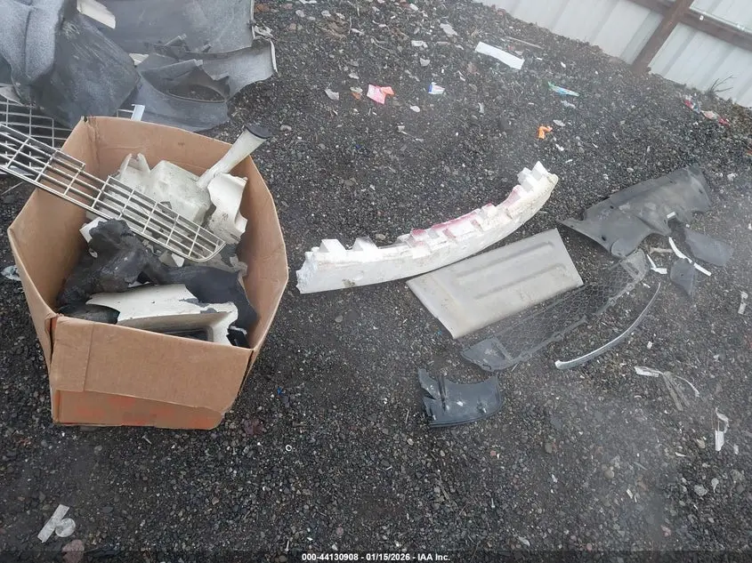 2011 BUICK LUCERNE SUPER