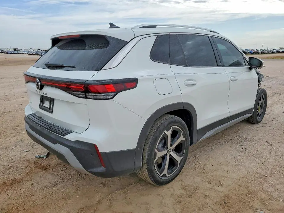 2026 VOLKSWAGEN TIGUAN SE  