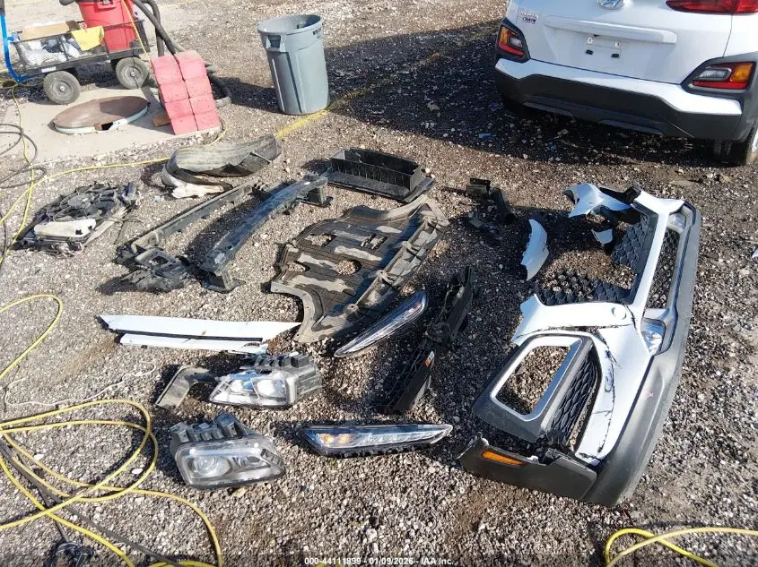 2019 HYUNDAI KONA SEL