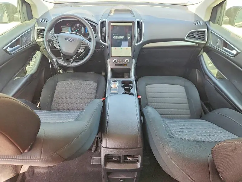 2023 FORD EDGE SE  