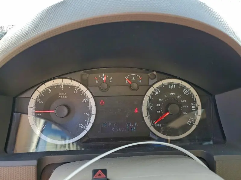 2010 FORD ESCAPE XLT  