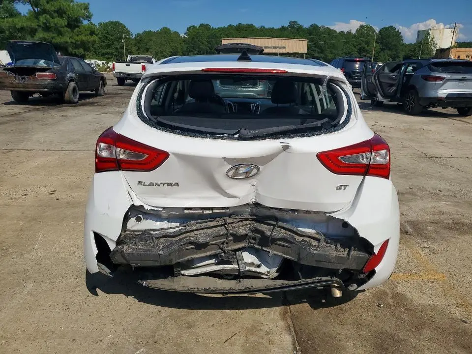 2015 HYUNDAI ELANTRA GT BASE  