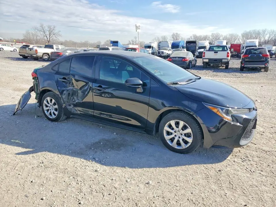 2021 TOYOTA COROLLA LE  