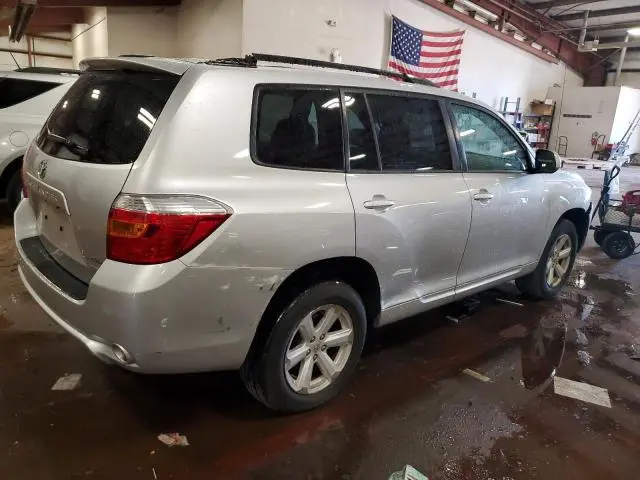 2010 TOYOTA HIGHLANDER   