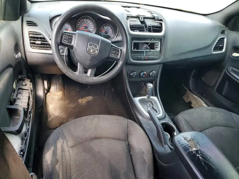 2013 DODGE AVENGER SE  