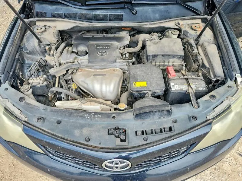 2012 TOYOTA CAMRY SE  