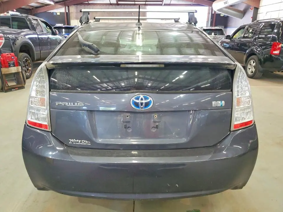 2010 TOYOTA PRIUS   