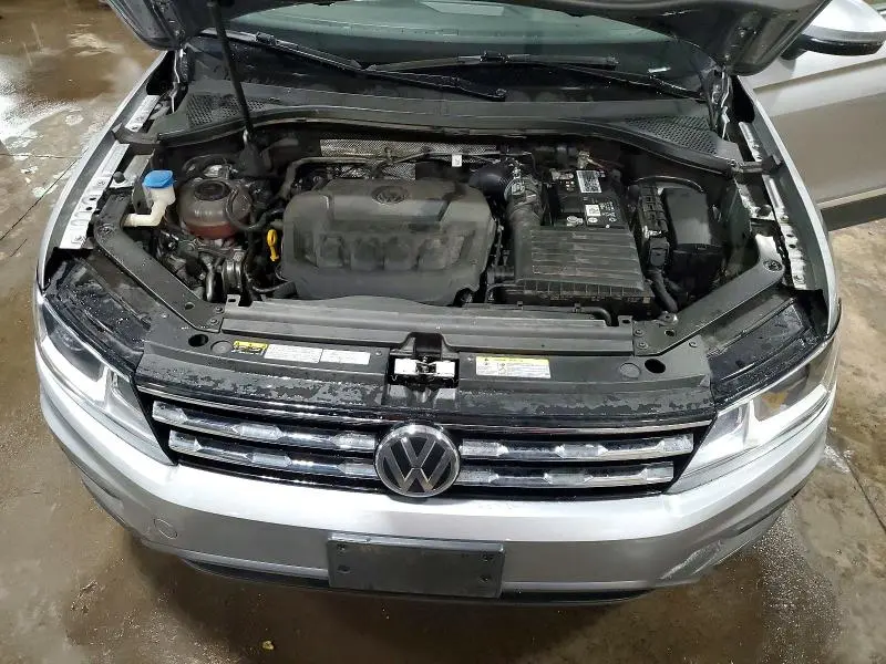 2021 VOLKSWAGEN TIGUAN SE  