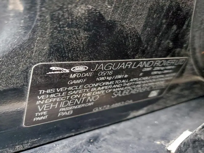 2017 JAGUAR XF PREMIUM  