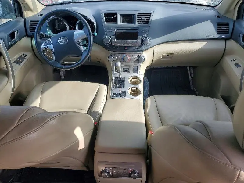 2012 TOYOTA HIGHLANDER BASE  