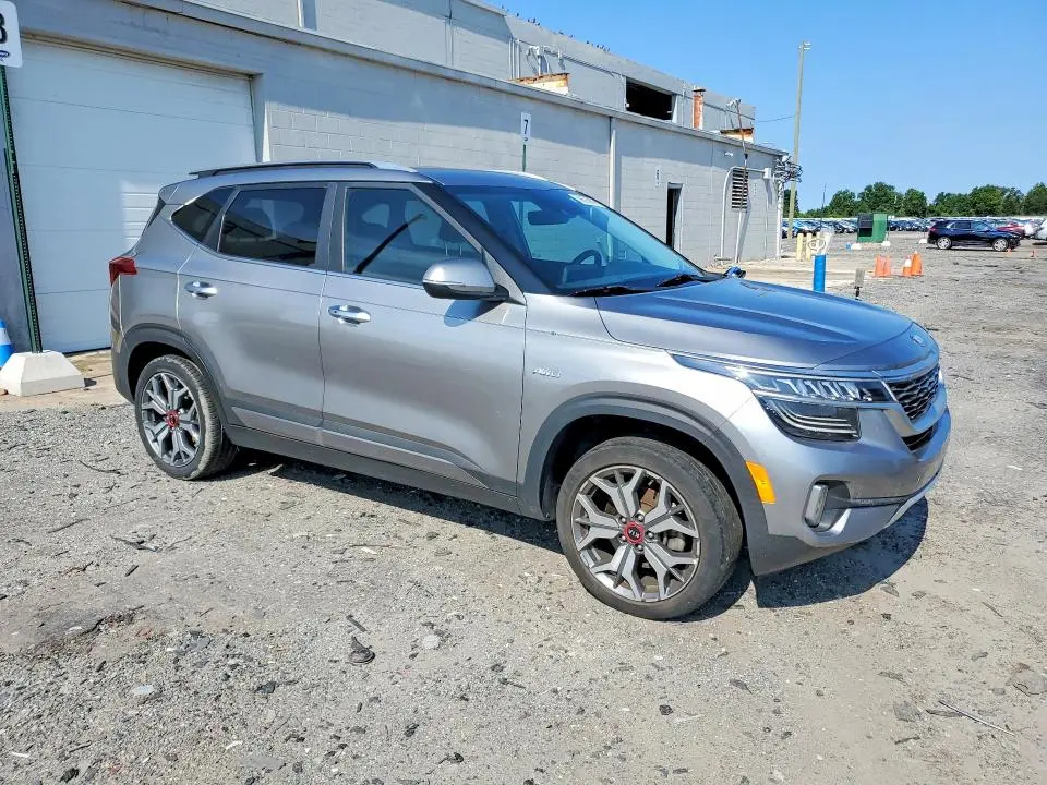 2021 KIA SELTOS SX  
