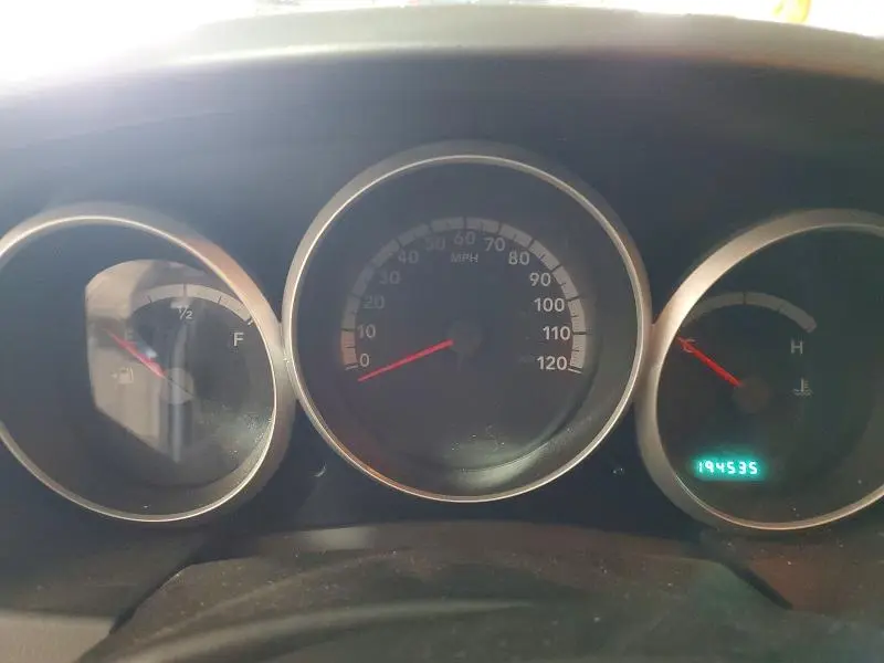 2010 DODGE GRAND CARAVAN SE  