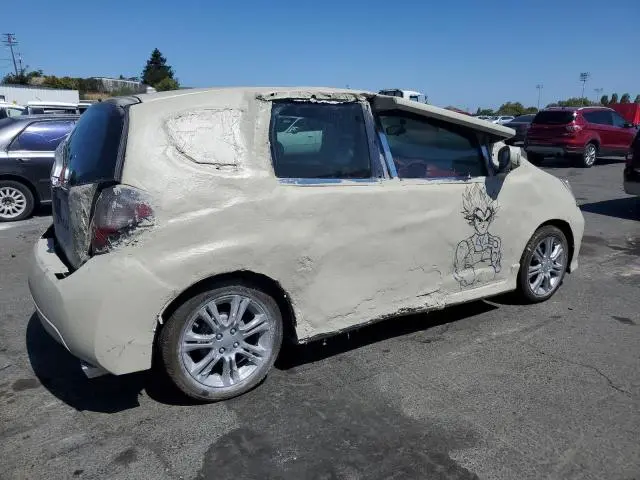2011 HONDA FIT SPORT  