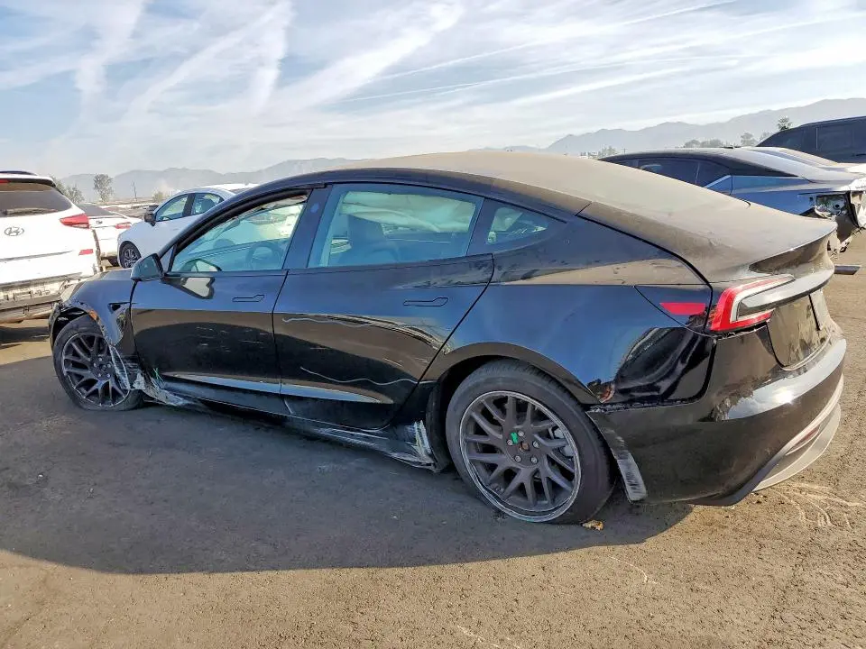 2025 TESLA MODEL 3   