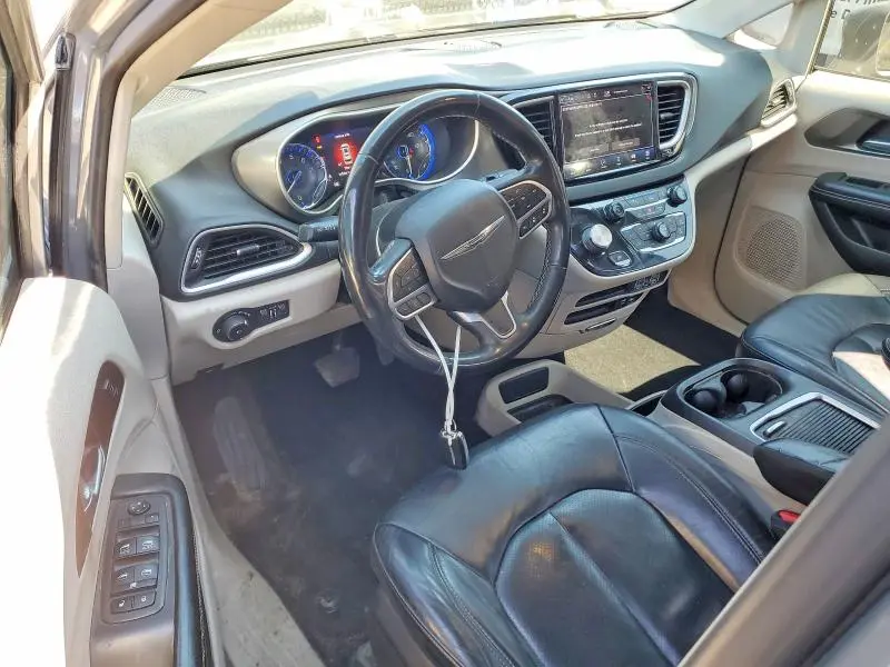 2022 CHRYSLER PACIFICA TOURING L  
