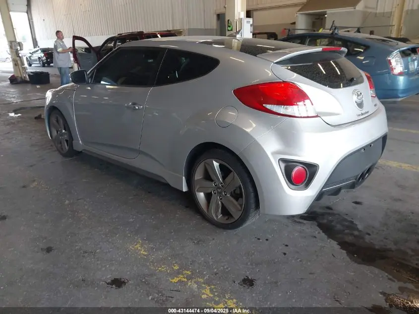 2013 HYUNDAI VELOSTER TURBO W/BLUE