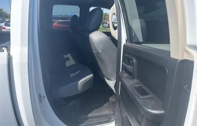 2020 RAM 1500 CLASSIC TRADESMAN  