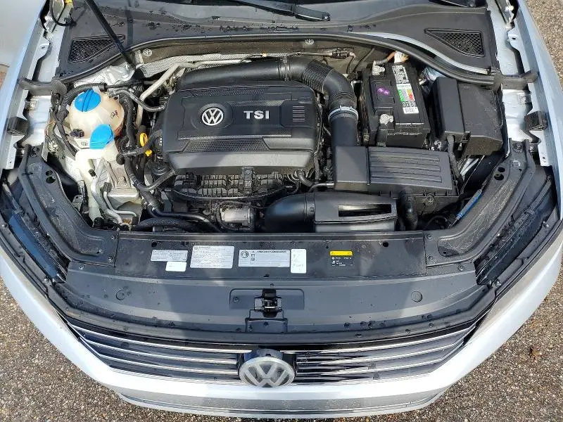 2017 VOLKSWAGEN PASSAT S  