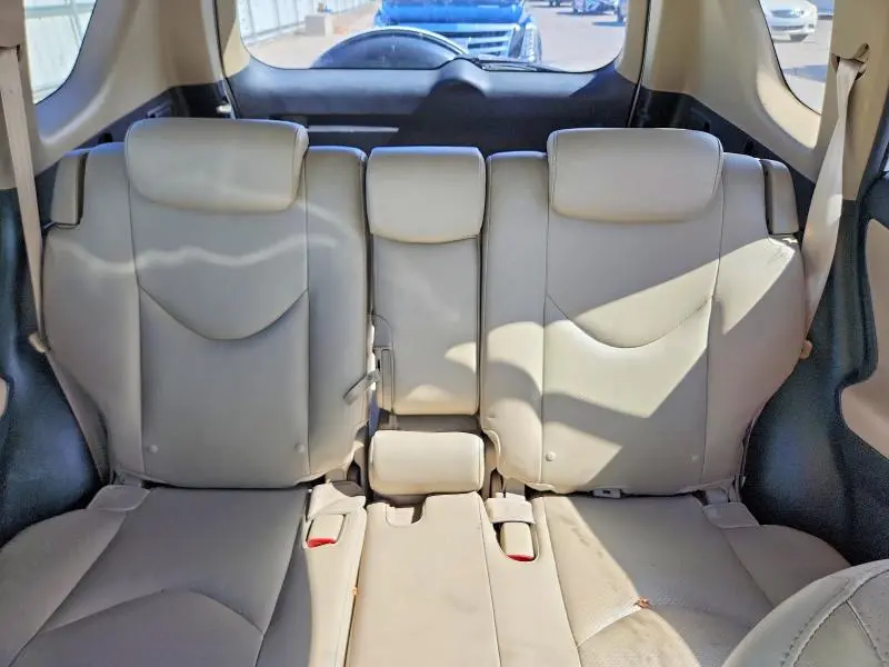 2011 TOYOTA RAV4 LIMITED  