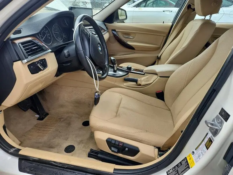 2013 BMW 328 XI  