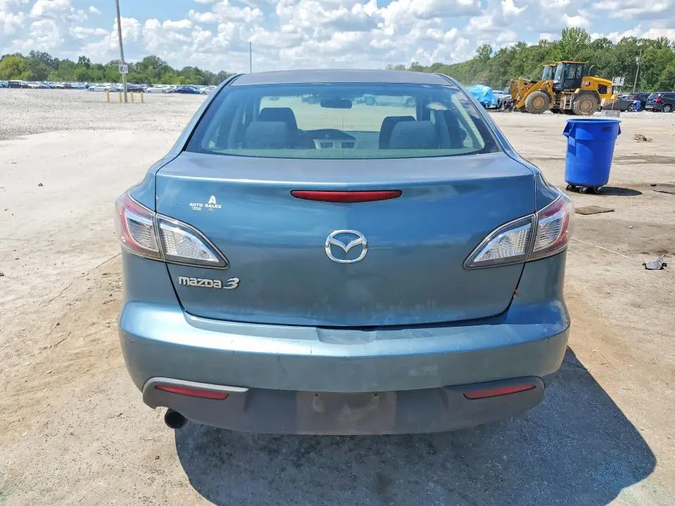 2010 MAZDA 3 I  