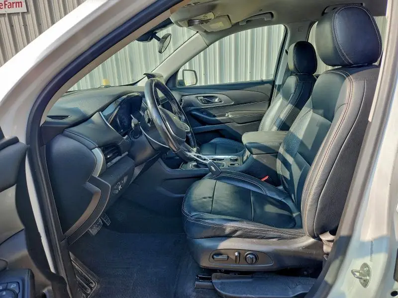 2021 CHEVROLET TRAVERSE LT  