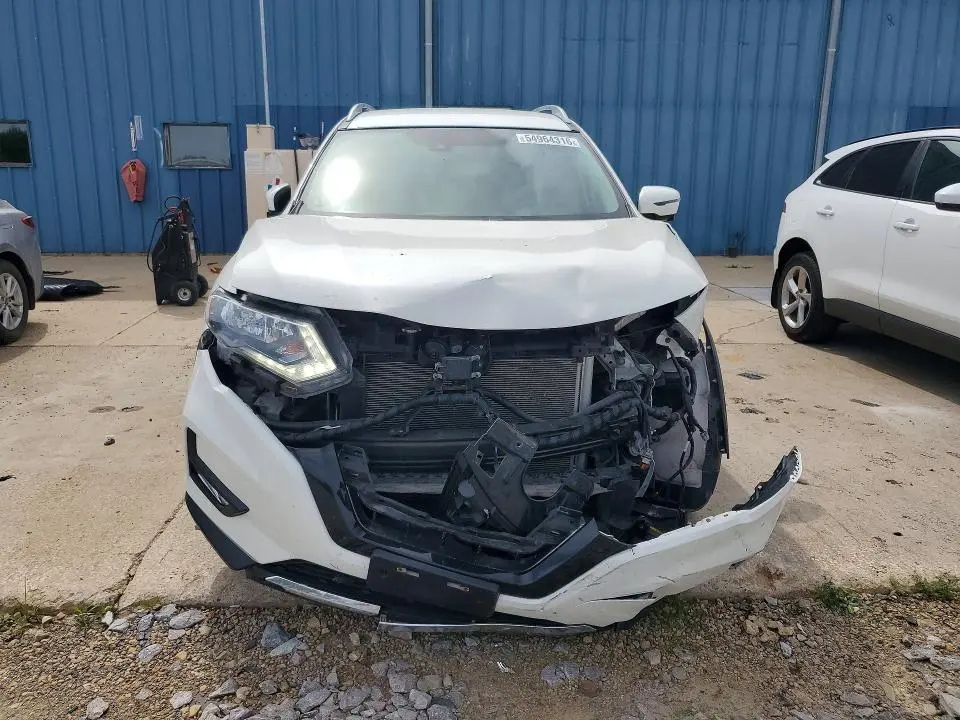 2018 NISSAN ROGUE SL  