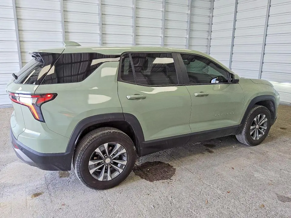 2025 CHEVROLET EQUINOX LT  