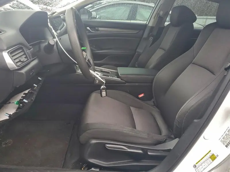 2019 HONDA ACCORD LX  