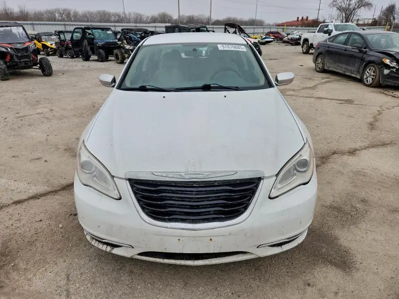 2013 CHRYSLER 200 LIMITED  
