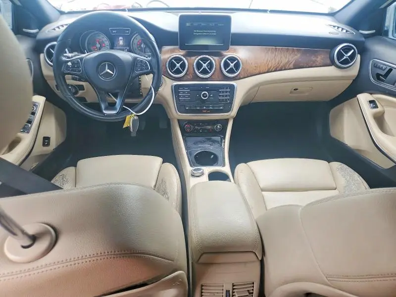 2017 MERCEDES-BENZ GLA 250  