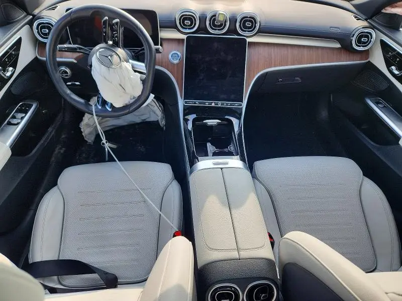 2022 MERCEDES-BENZ C 300  