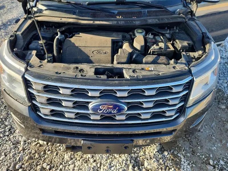 2017 FORD EXPLORER XLT  