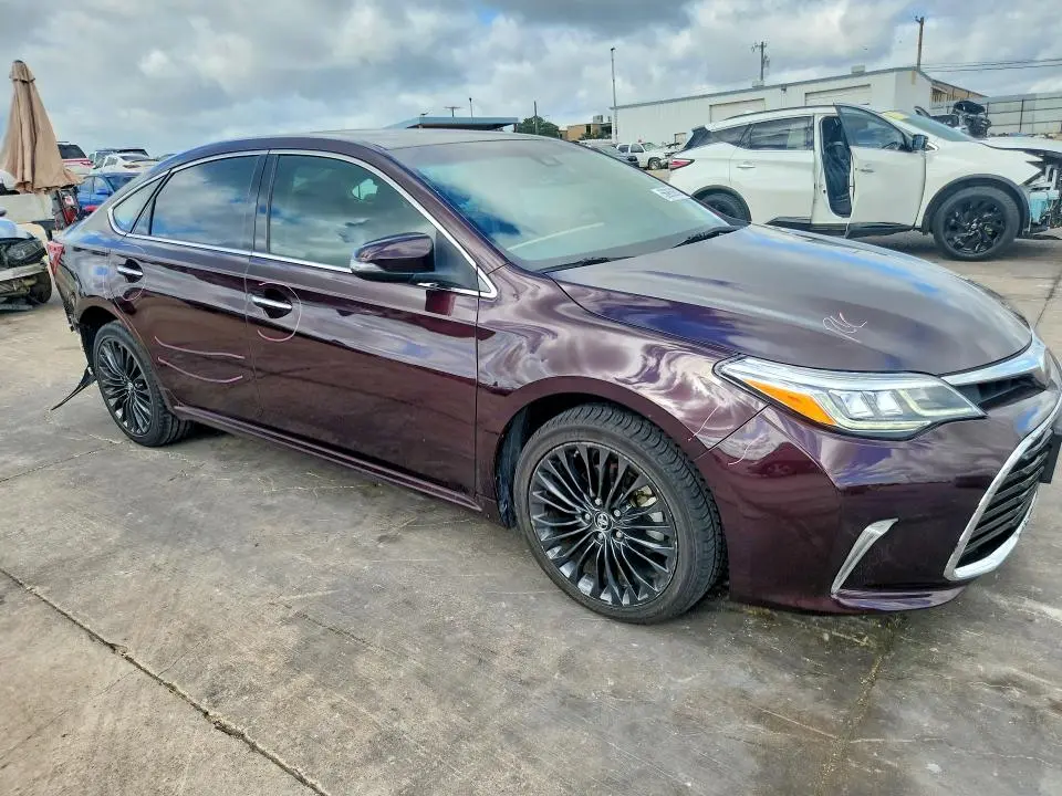 2017 TOYOTA AVALON TOURING  