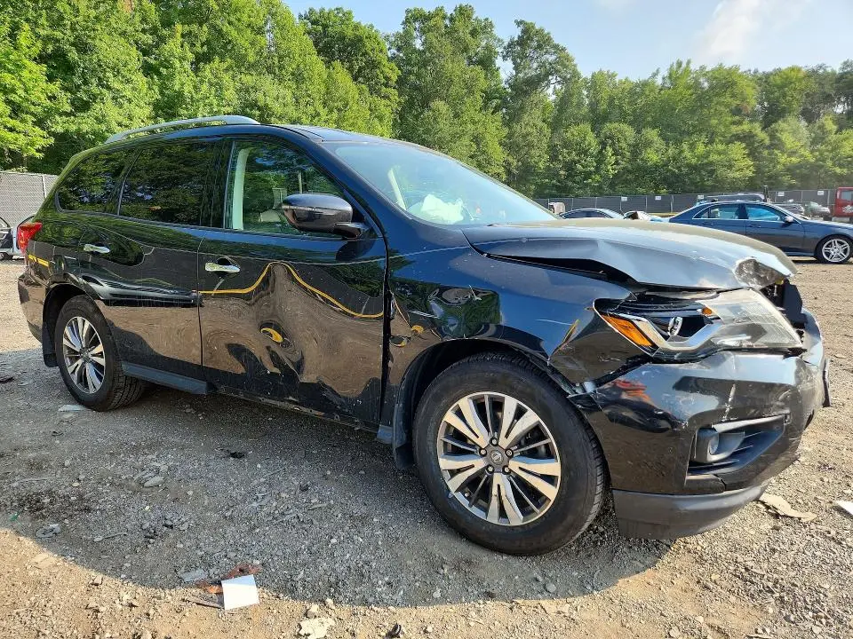 2018 NISSAN PATHFINDER S  
