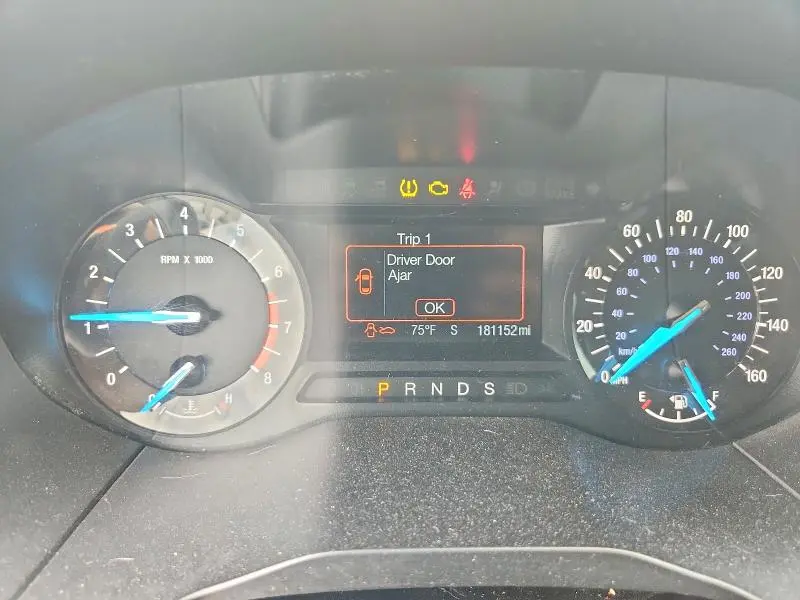 2015 FORD EDGE SE  
