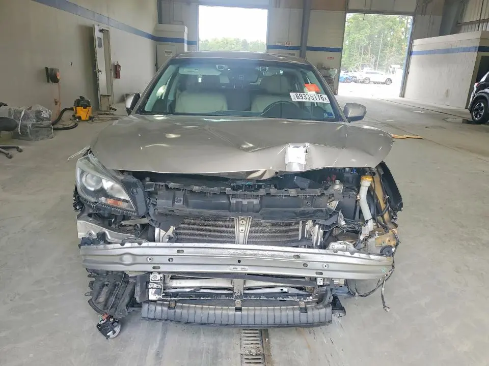 2017 SUBARU LEGACY 3.6R LIMITED  