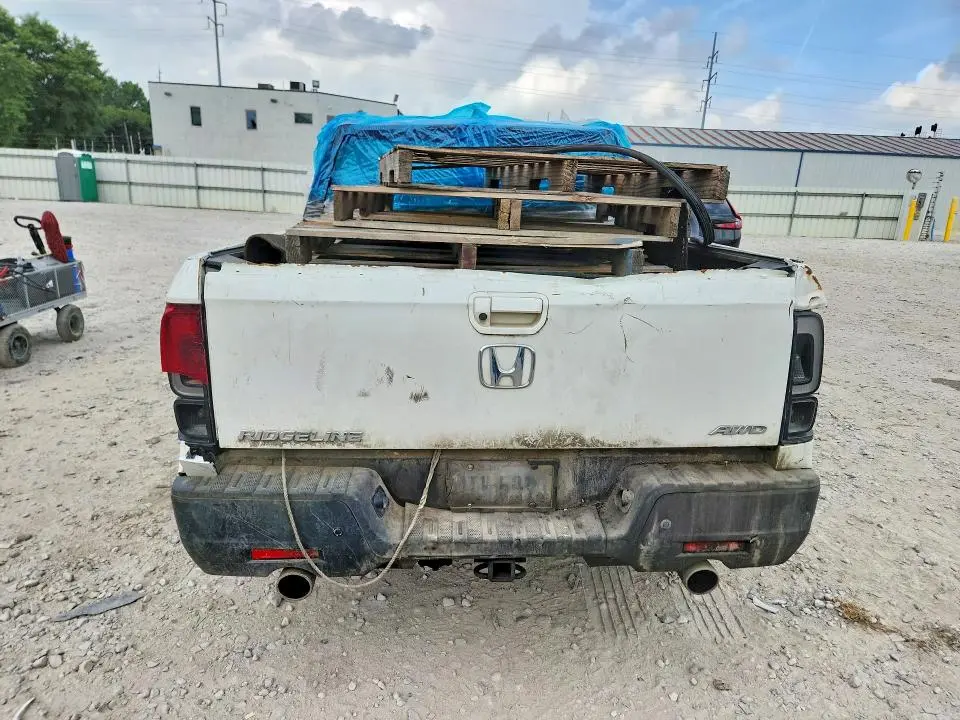 2022 HONDA RIDGELINE BLACK EDITION  