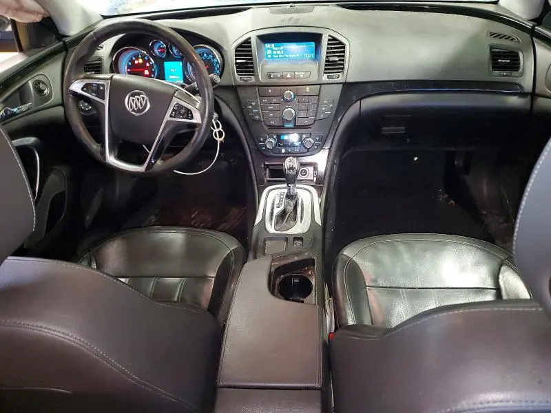 2011 BUICK REGAL CXL  