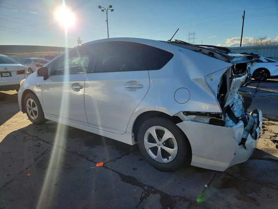 2013 TOYOTA PRIUS TWO  