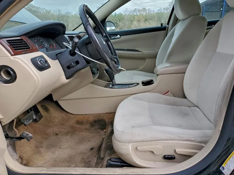 2011 CHEVROLET IMPALA LT  