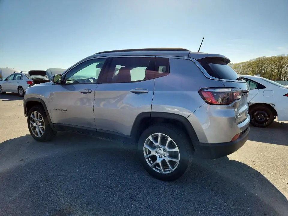 2022 JEEP COMPASS LATITUDE LUX  