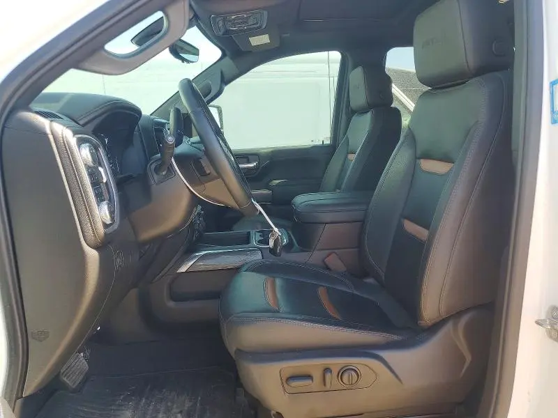 2023 GMC SIERRA K2500 AT4  