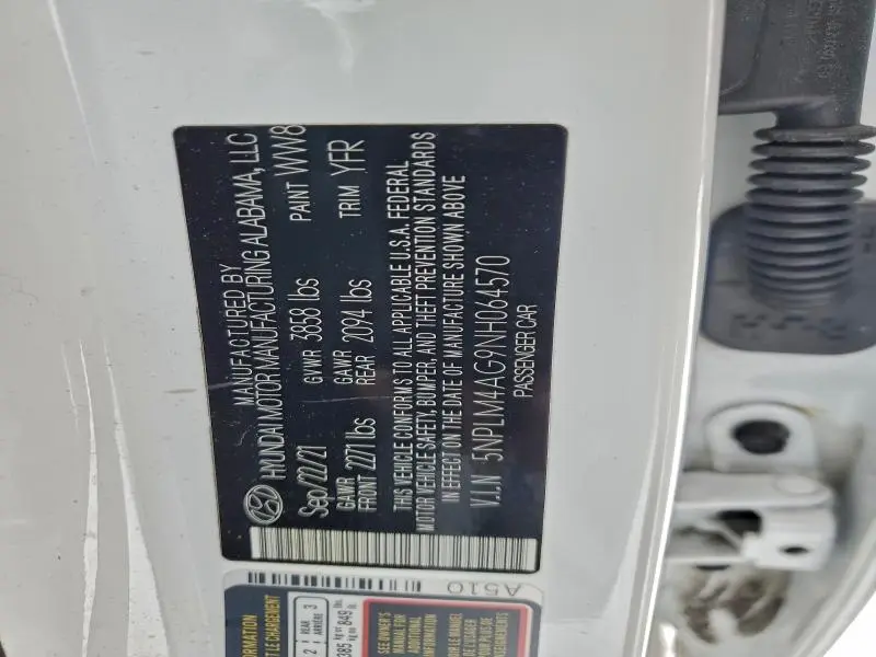 2022 HYUNDAI ELANTRA SEL  