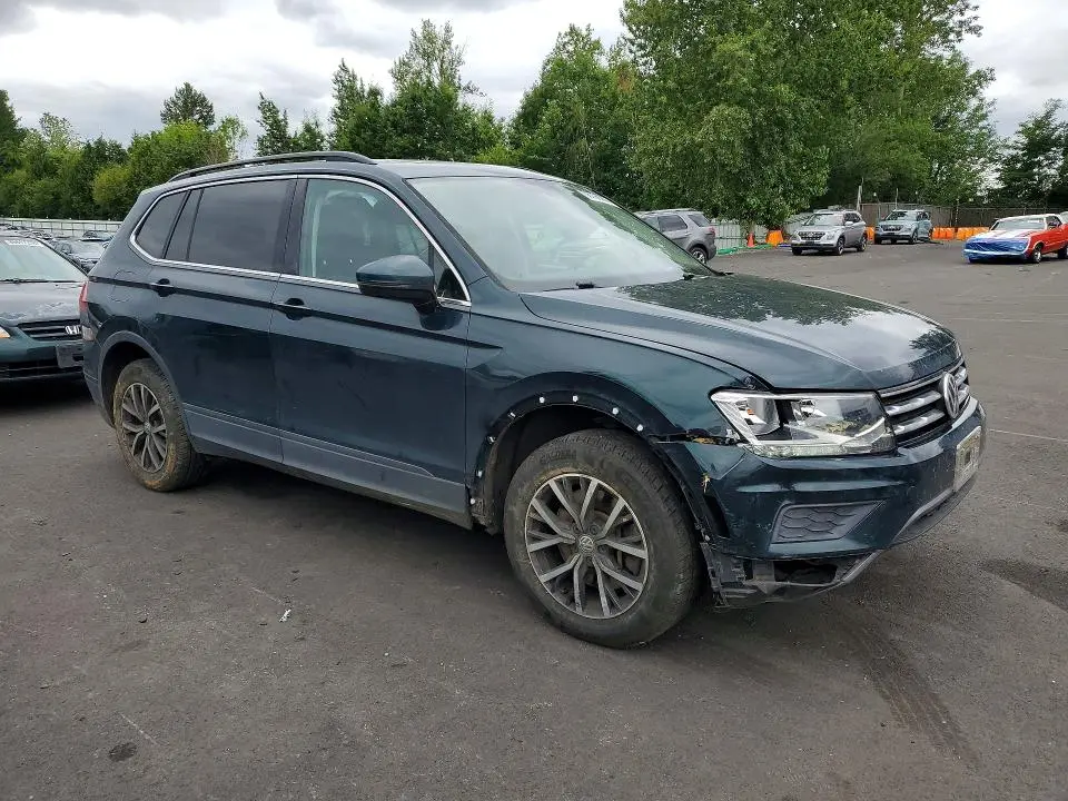 2019 VOLKSWAGEN TIGUAN SE  