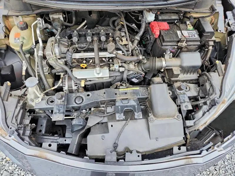 2021 NISSAN VERSA S  