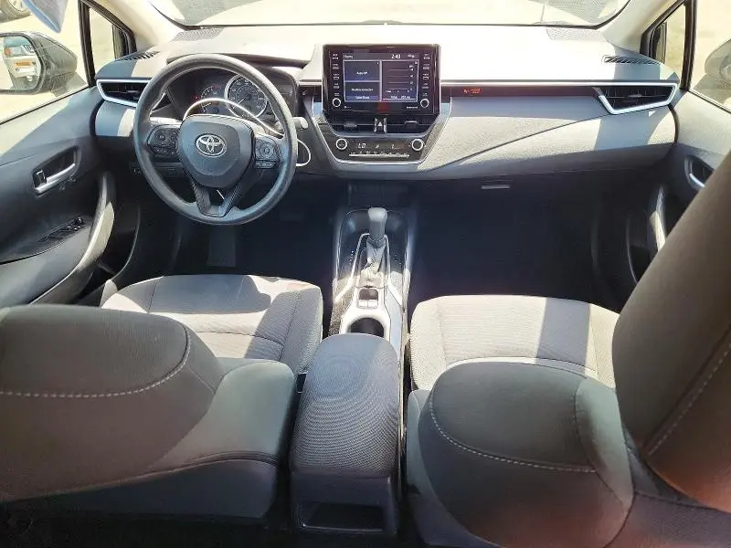2021 TOYOTA COROLLA LE  