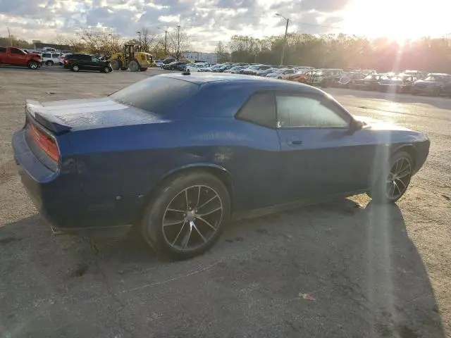 2010 DODGE CHALLENGER SE  